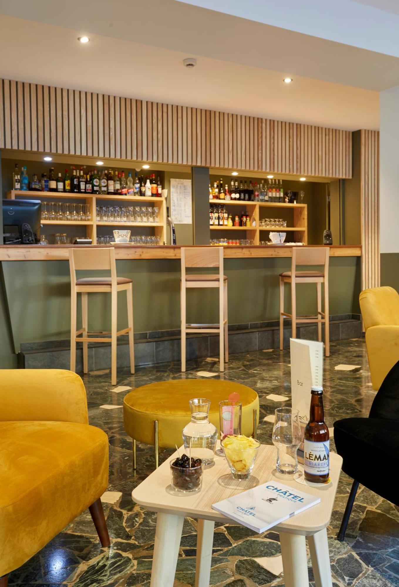 Hotel Eliova L'Eau Vive ชาแตล ภายนอก รูปภาพ