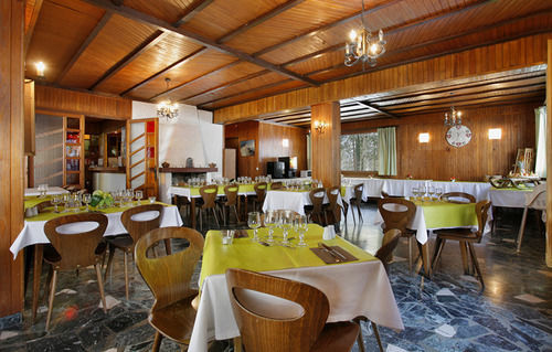 Hotel Eliova L'Eau Vive ชาแตล ภายนอก รูปภาพ